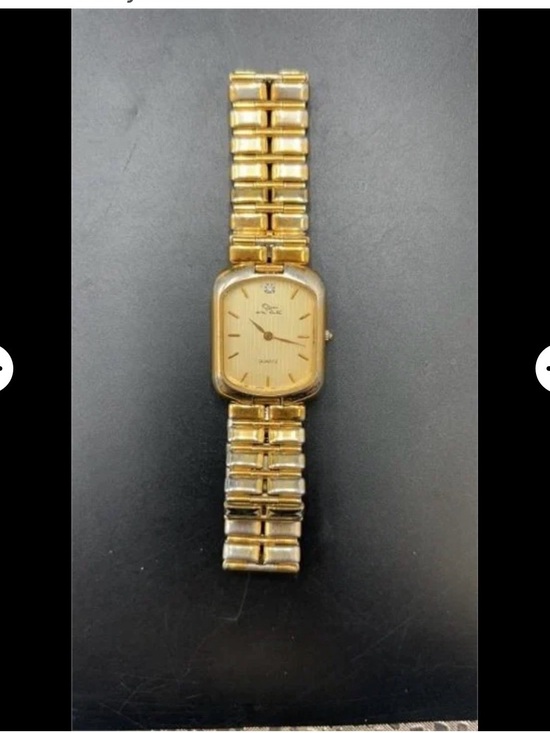 Oscar de la Renta Accessories - Oscar de la Renta Gold Tone Rectangular Bracelet Watch